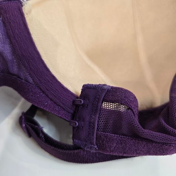 Betsey Johnson Intimates Eyelet Lace Demi-cup Bra Ultra Violet Size 32C - Picture 7 of 9